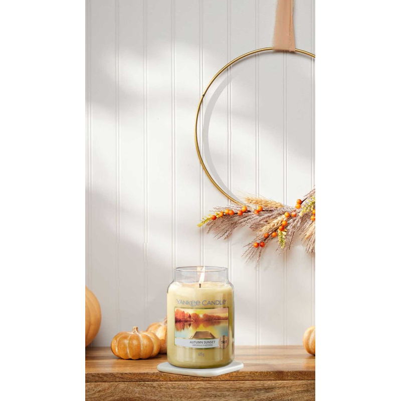 Yankee Candle Scented Large Jar Autumn Sunset - Up to 150 Hours Burning Time 623g