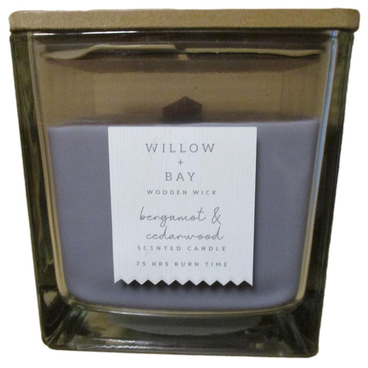 Willow Bay Crackling Wick Candle - Bergamot & Cedarwood - 680g (75hrs Burn Time)