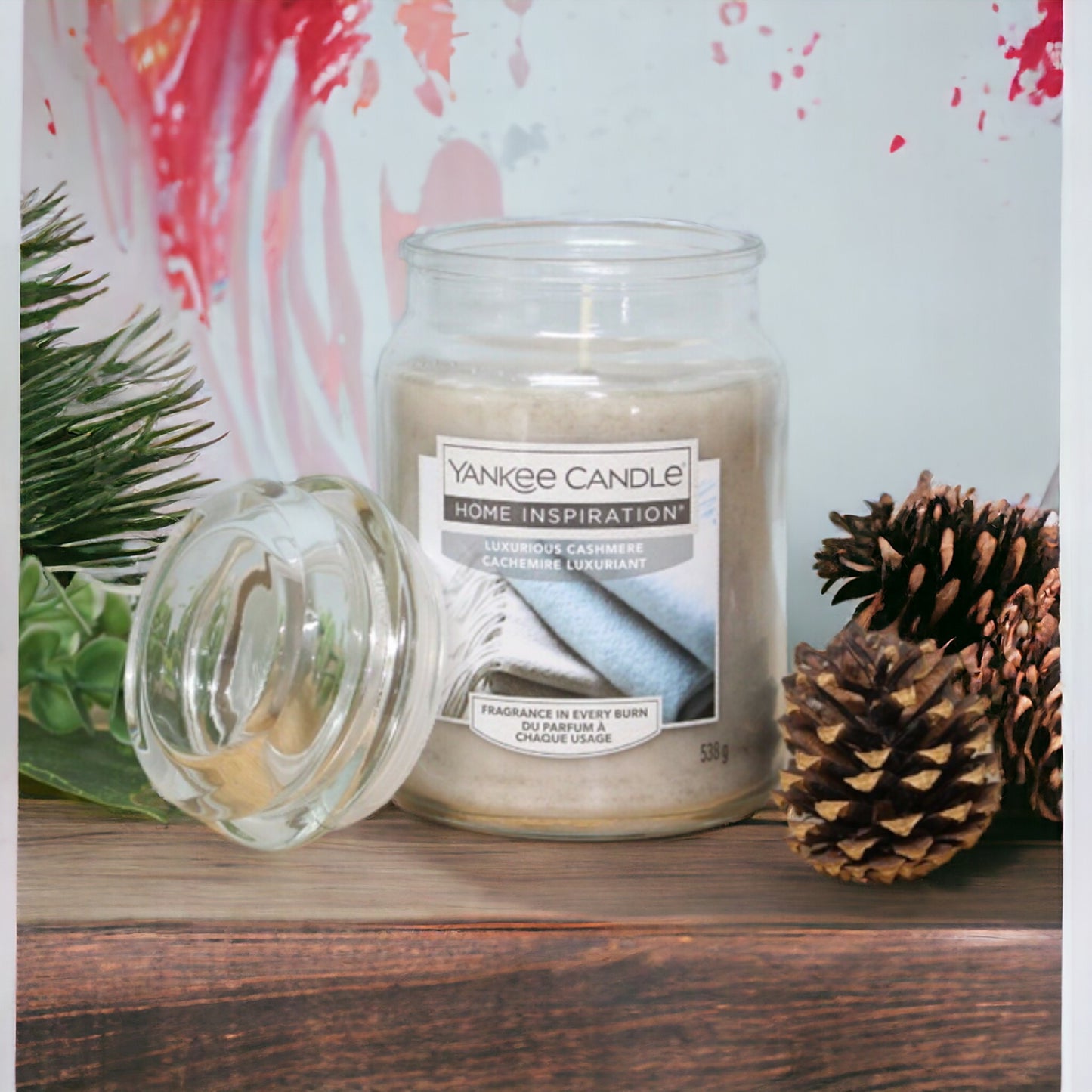 Yankee Candle Luxurious Cashmere - Large Jar - 538g Burn Time 120hrs Approx.